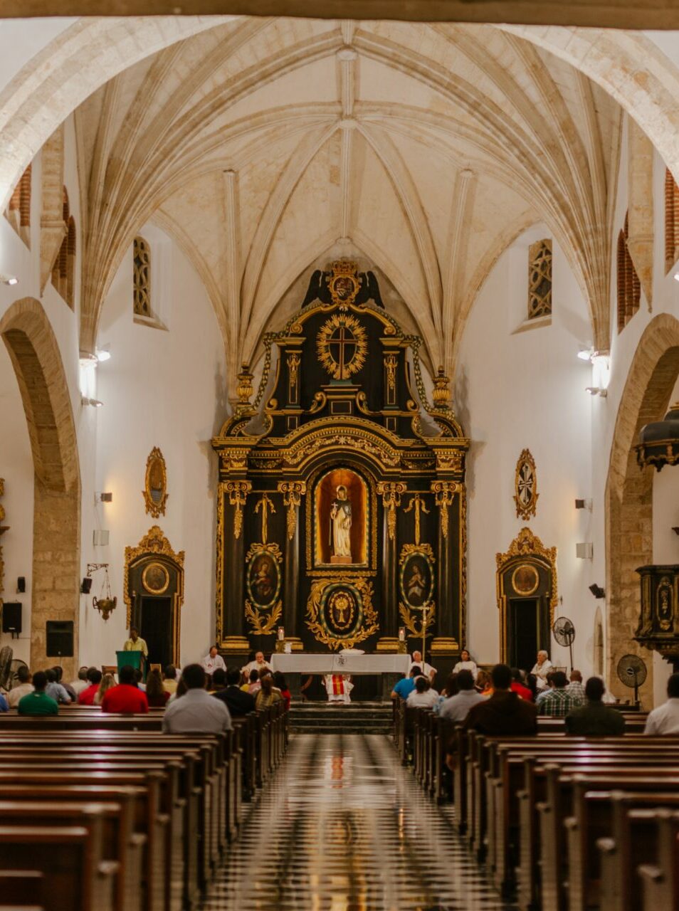 Ce mouvement sectaire dissident de l'Eglise catholique est dirigée par un papa...suisse
