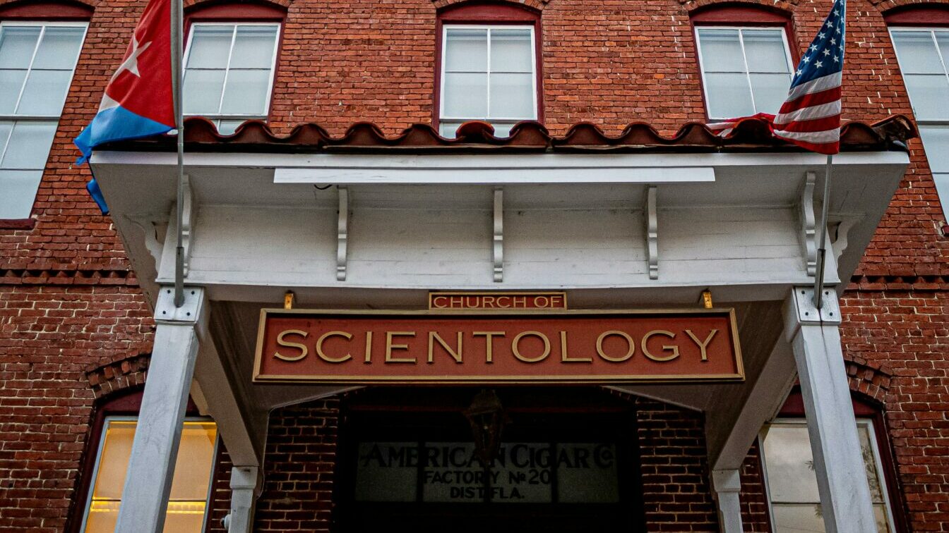 Derrière les tracts de prévention contre la drogue qui circulent à Lannion, l'Eglise de scientologie