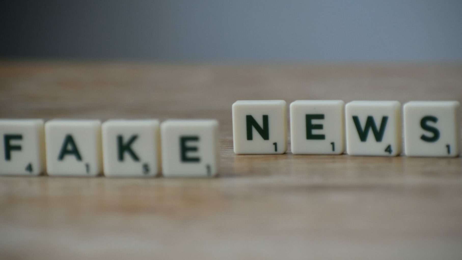 Un petit manuel de résistance face aux fake news