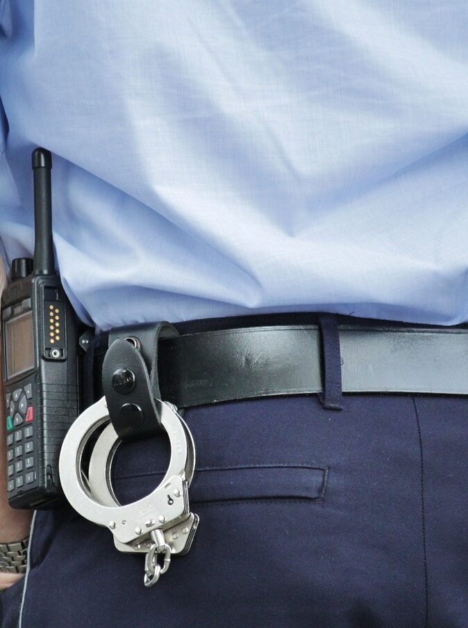 En France, dans les coulisses de la hotline de la police contre la radicalisation