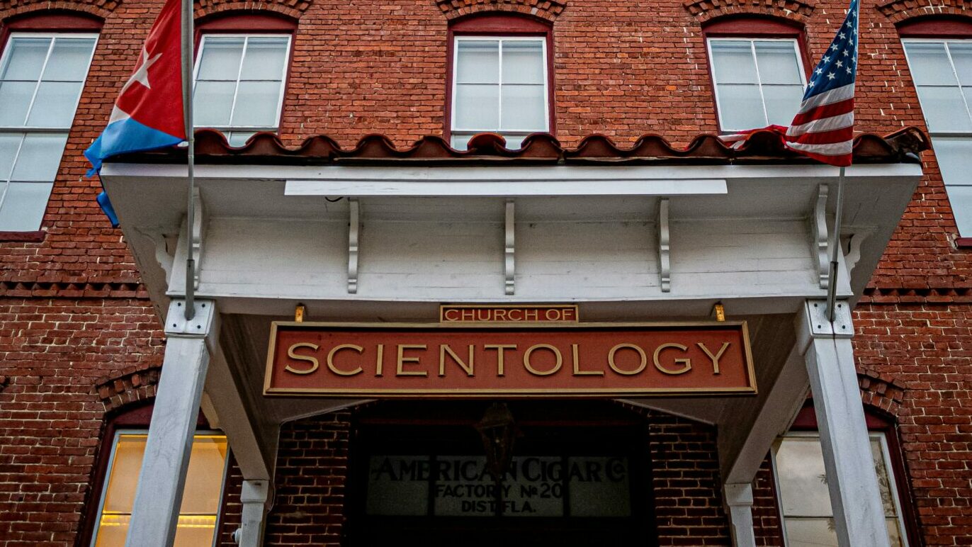 Pourquoi l'hôpital psychiatrique de Toulouse est-il la cible d'une association proche de l'Eglise de scientologie ?